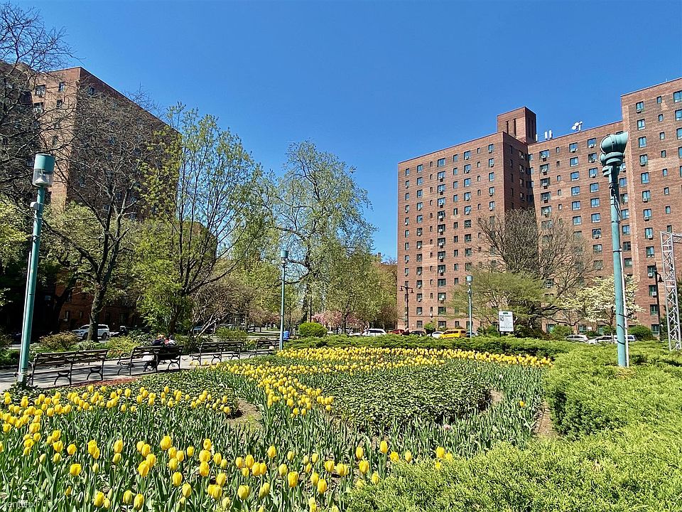 2nd image of 1530 Metropolitan Ave APT 3H