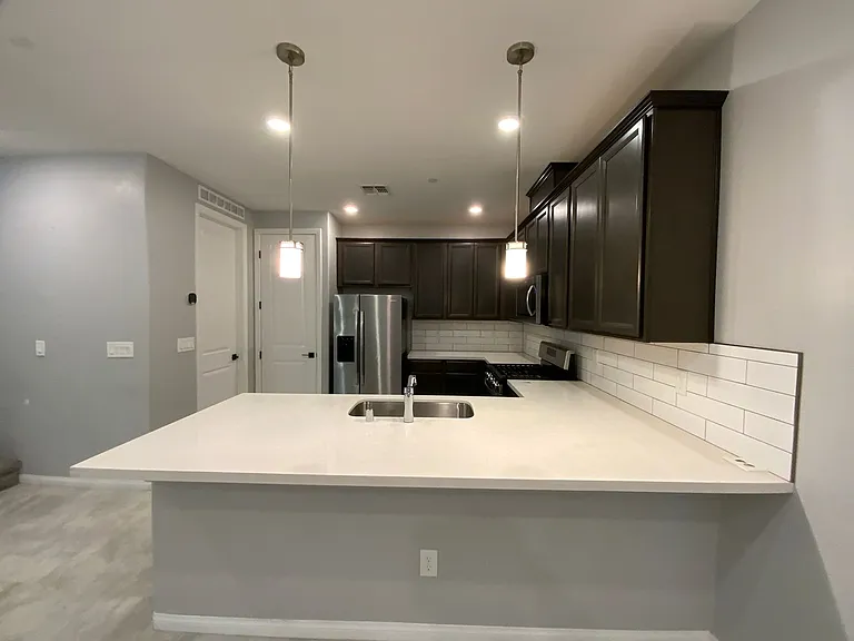 11589 Alpine Cove Ave — Photo 15