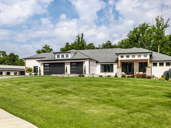 6902 Highland Ridge Ct, Indianapolis, IN 46237