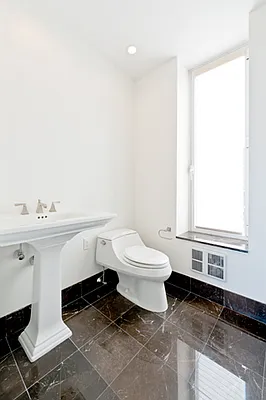 Rented by The Truss Group | media 21