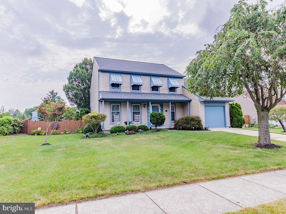 1st image of 43 N Kingscroft Dr