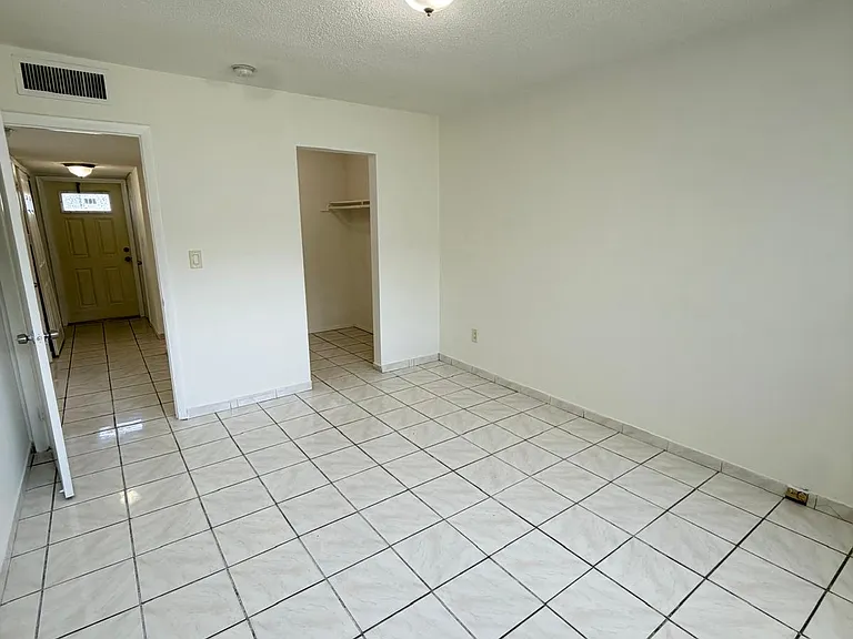 13215 NE 6th Ave #108 — Photo 9
