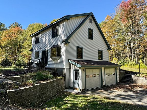 4th image of 353 S Shelburne Rd