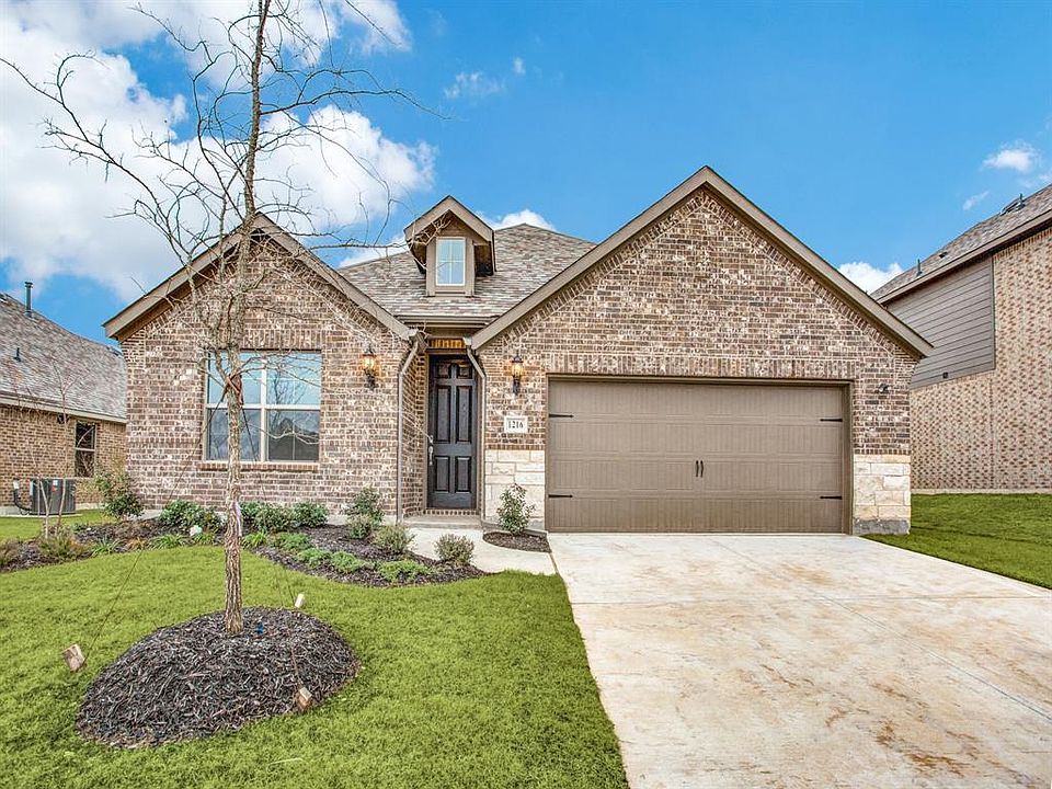 1st image of 1216 Carinna Dr