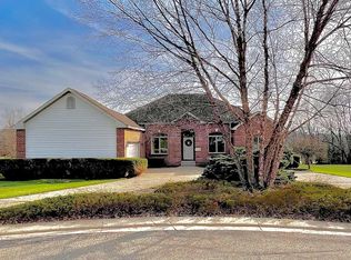 1444 Laurel Ct, Mount Vernon, OH 43050