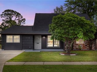 3218 River Oaks Dr, New Orleans, LA 70131