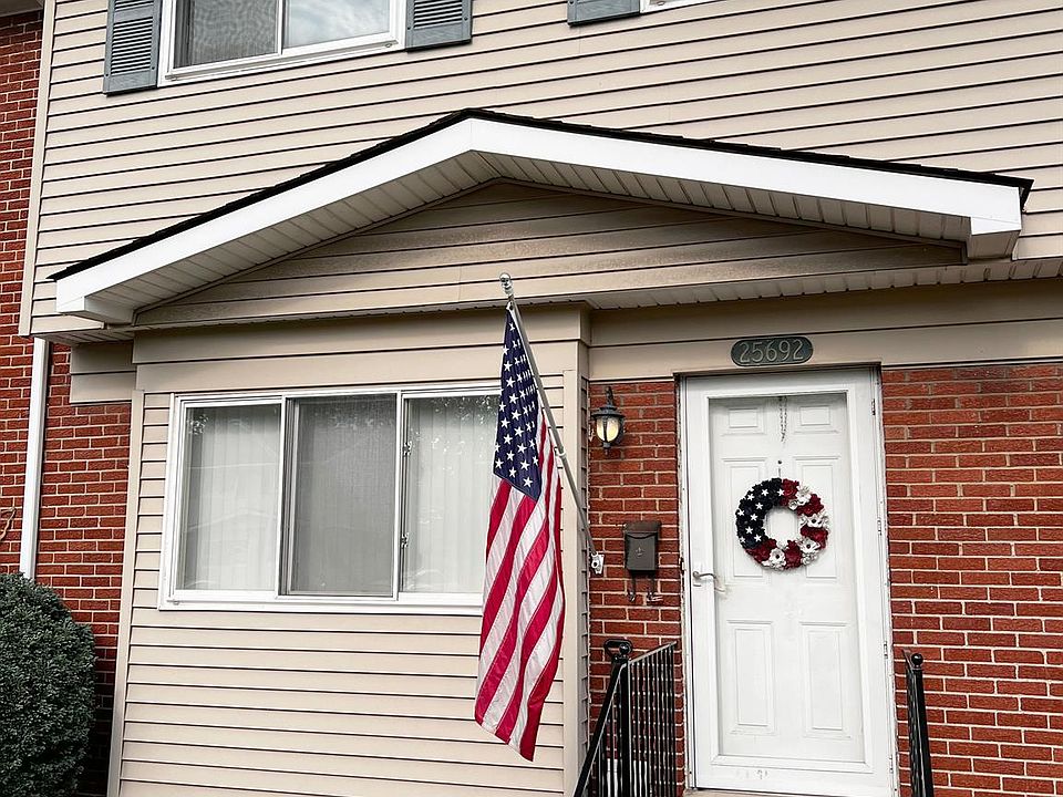 1st image of 25692 Cambridge Ct #147