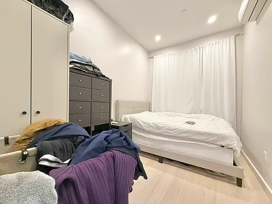 Rented by Doorway NYC, LLC | media 22