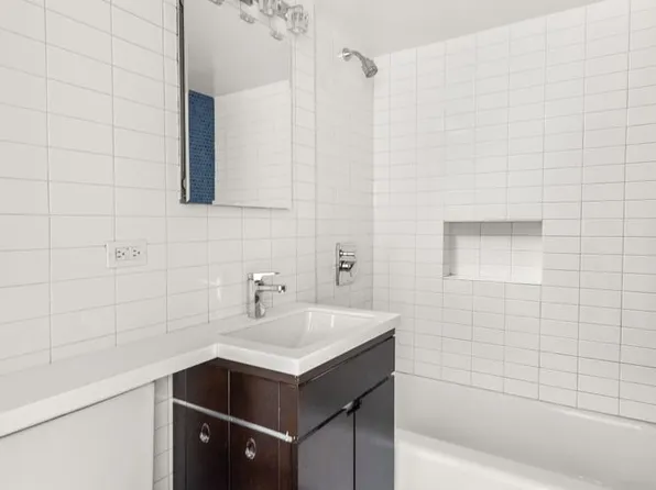 16 West 16th Street image 7 of 9