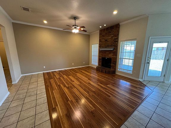 4th image of 4204 Tropicana Dr