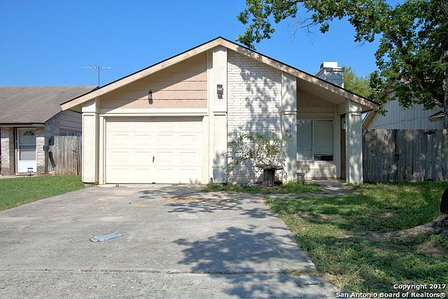 1st image of 9730 Meadow Dr