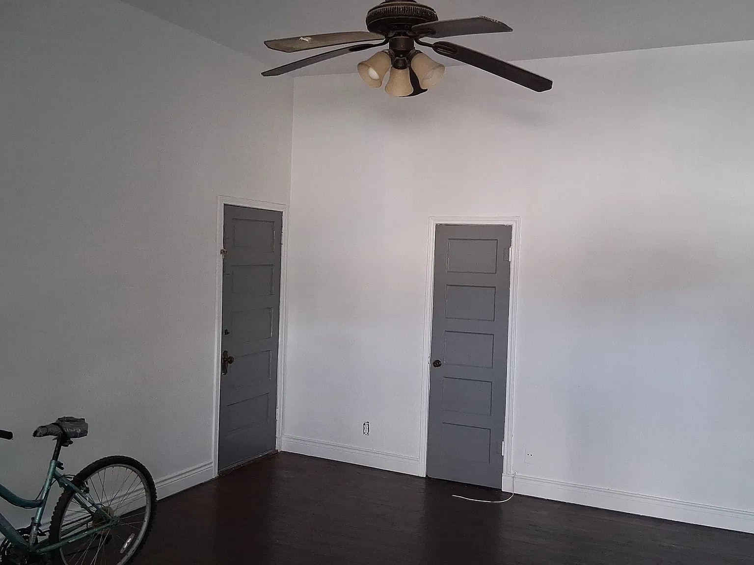 254 Linares St — Photo 4