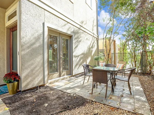 814 Cohn St, Houston, TX 77007
