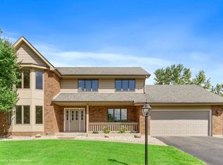 2539 Castlewood Dr, Dyer, IN 46311