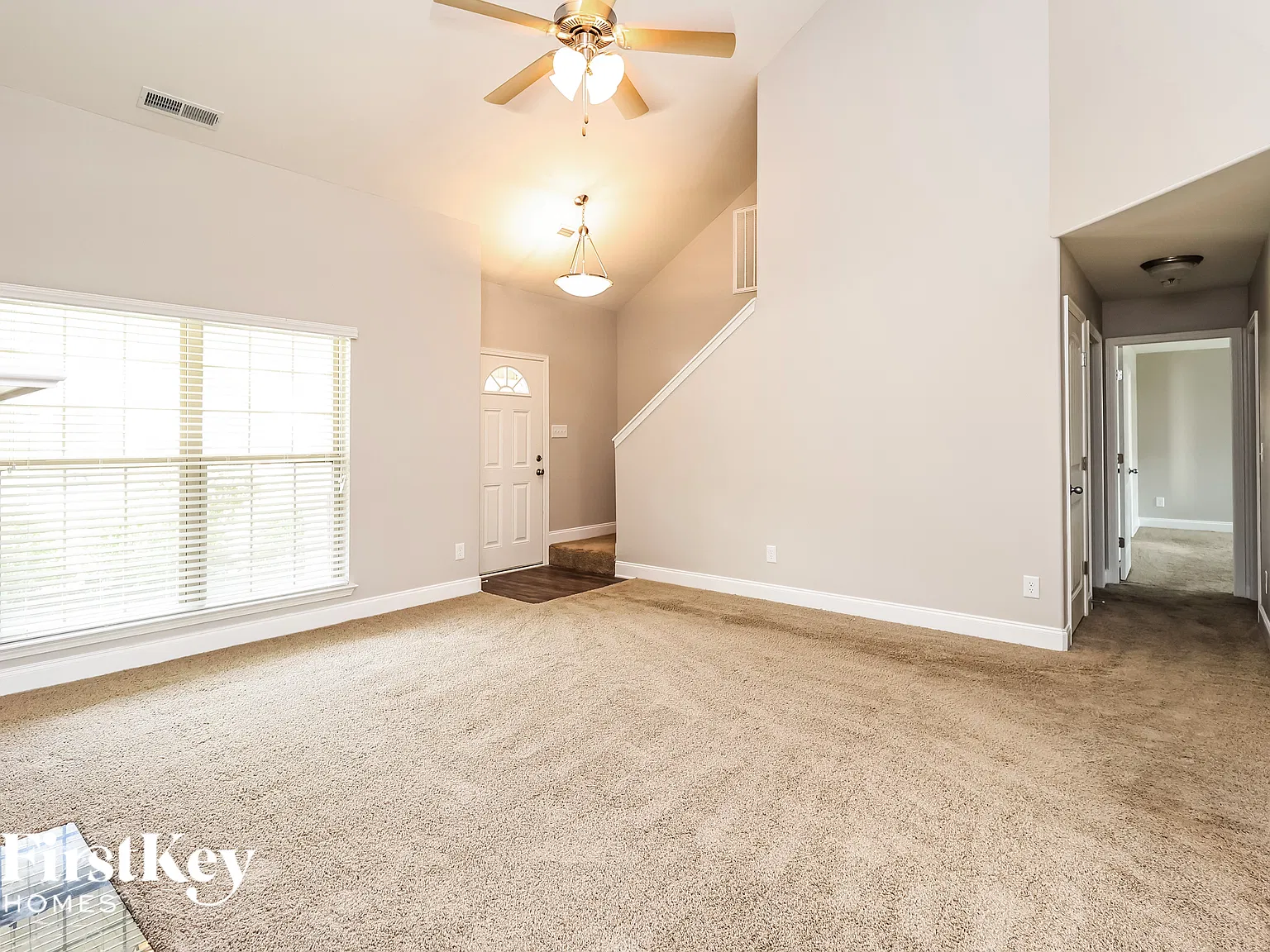 4 bed, 2.5 bath, 2129 sqft, $2,630 — Photo 4