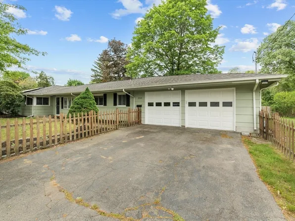 234 Elm St, Framingham, MA 01701