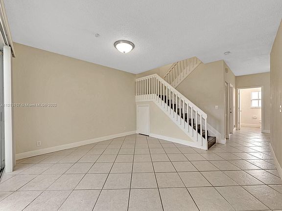 4th image of 16879 SW 1st Mnr #0