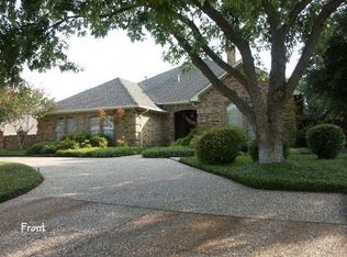 825 Riviera Dr, Mansfield, TX 76063