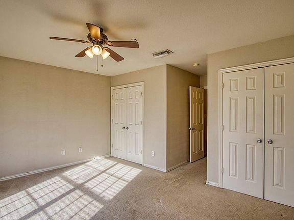 5th image of 9820 Cambria Ct