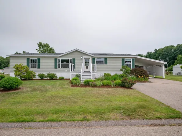 3 Revolution Dr, Dover, NH 03820