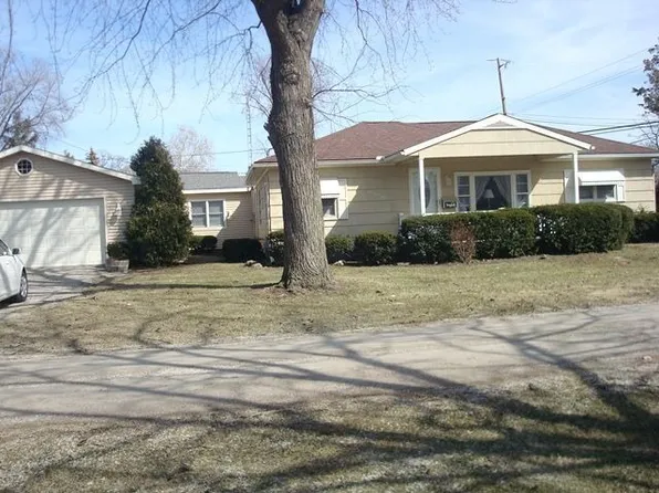 465 N Westwood Dr, Lakeside Marblehead, OH 43440