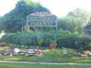 3203 Rainier Dr, Lawrence, KS 66047