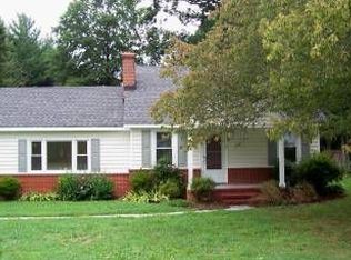 2224 Pocoshock Blvd, North Chesterfield, VA 23235