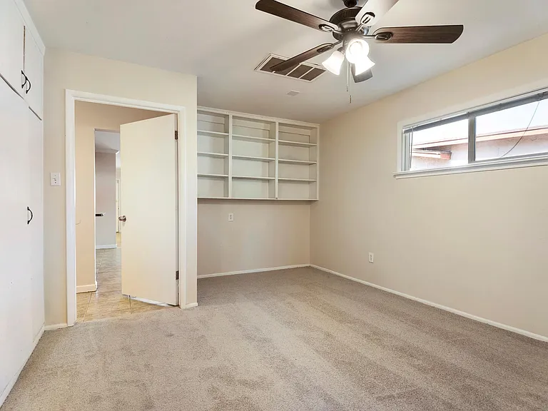 2045 E Don Carlos Ave — Photo 20