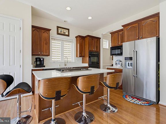 3rd image of 2507 Deer Wood Ct