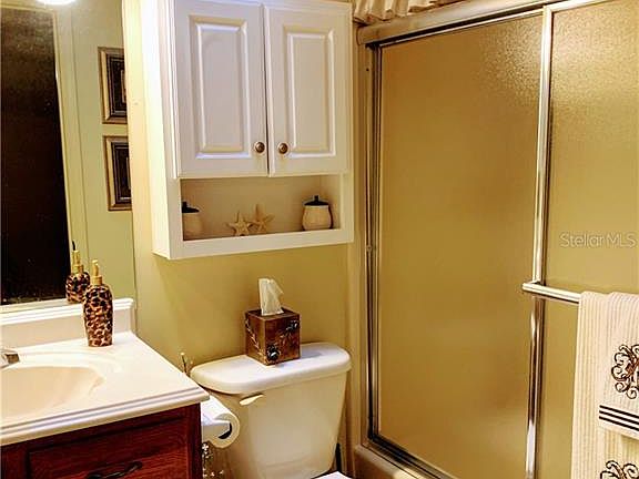 4th image of 10920 SE 50th Ave