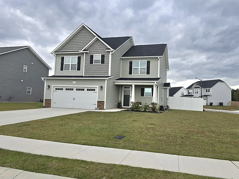 536 Amusement Dr — Photo 12