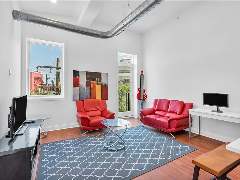 1406 Fairmount Ave #17 — Photo 5