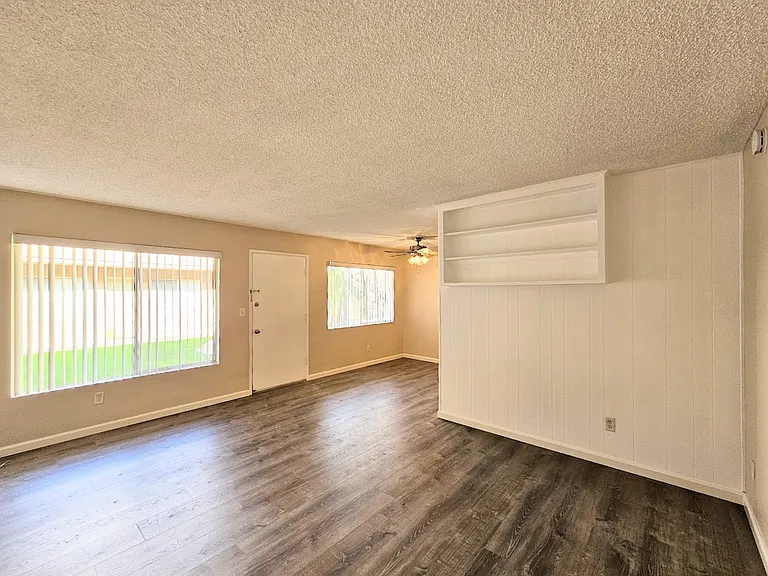 4525 Hamilton St #1 — Photo 7