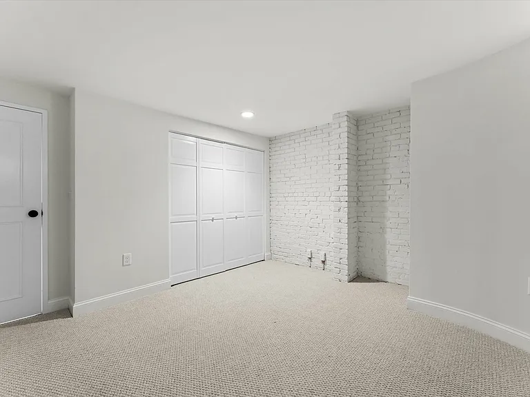 103 Gainsborough St #102 — Photo 32