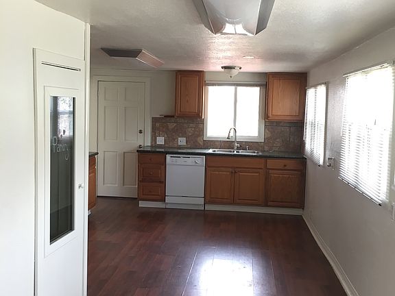 Large kitchen