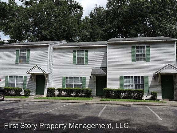 2nd image of 215-F Dixie Dr
