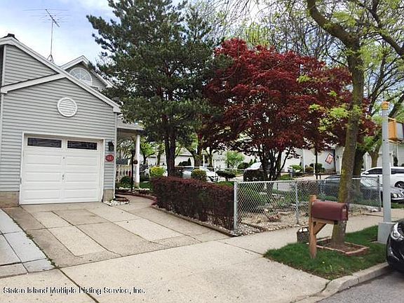 2nd image of 1171 Rockland Ave