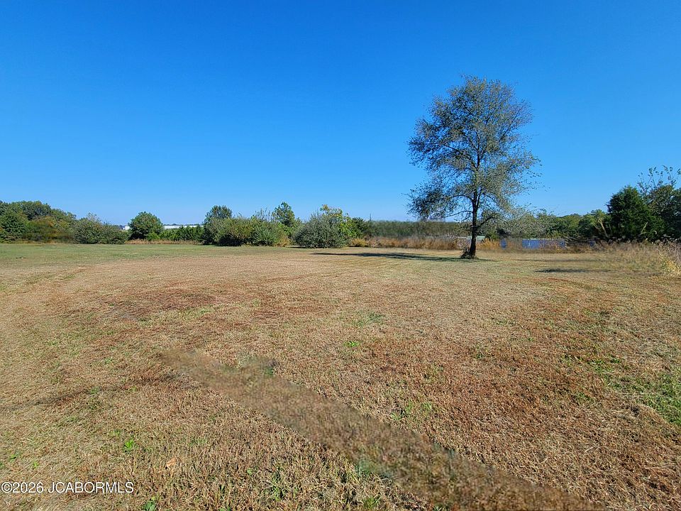 1st image of Tbd Thatcher St