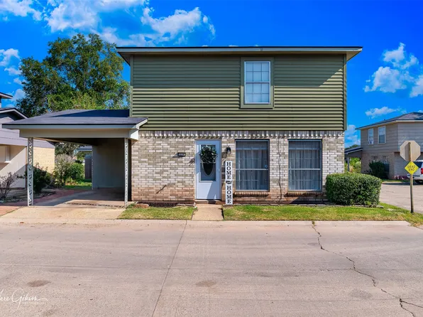 119 Carriage Square Dr, Bossier City, LA 71112