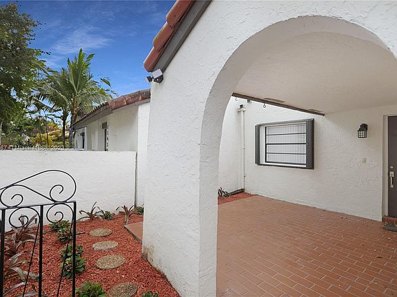 4th image of 11424 SW 134th Ave #11424
