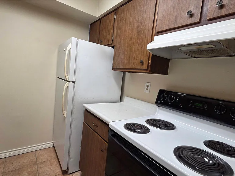 800 Post Oak Blvd #82 — Photo 7