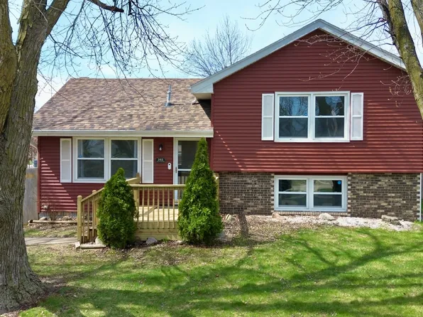 202 11th Ave NW, Altoona, IA 50009