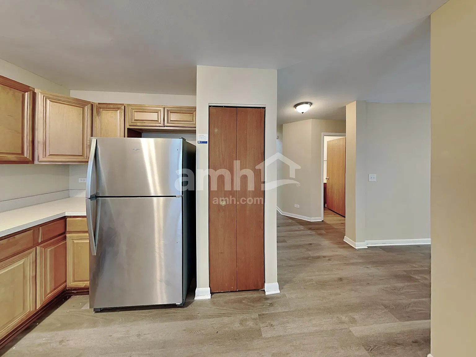 4 bed, 2.5 bath, 1861 sqft, $3,050 — Photo 4