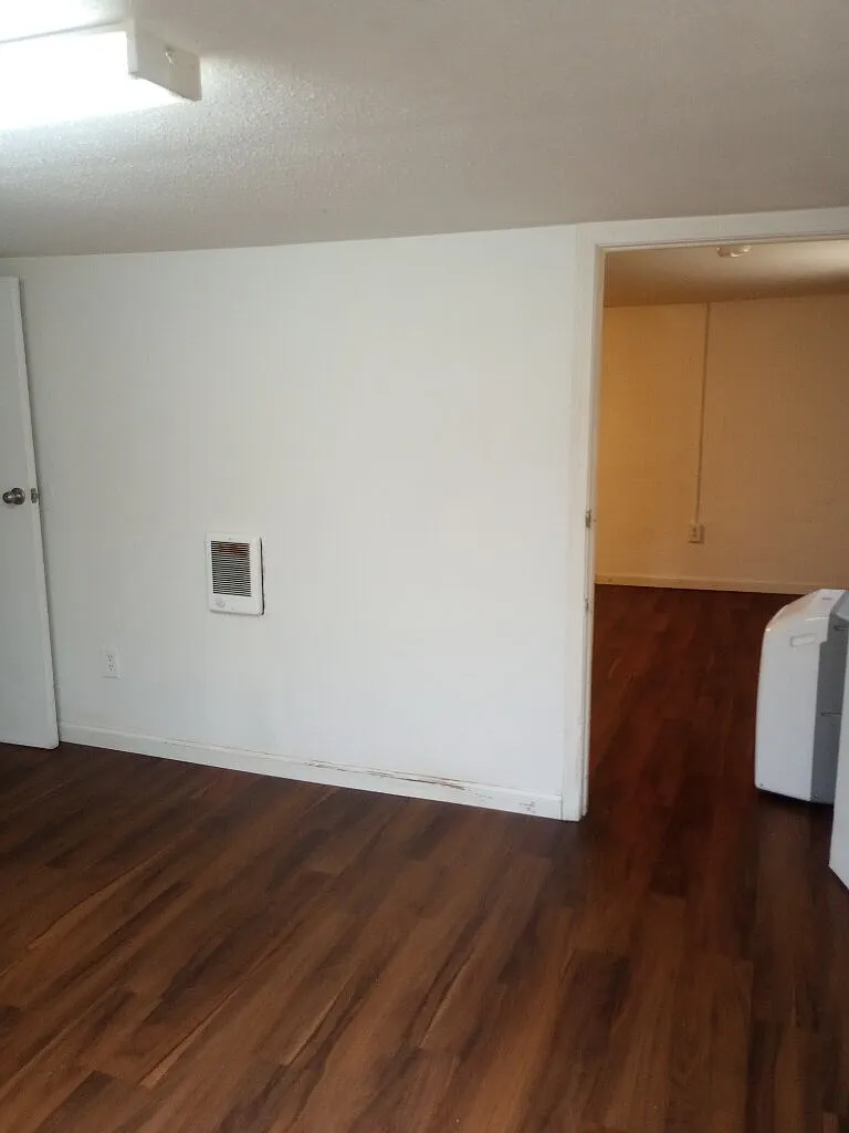 1 bed, 1.0 bath, $750 — Photo 4