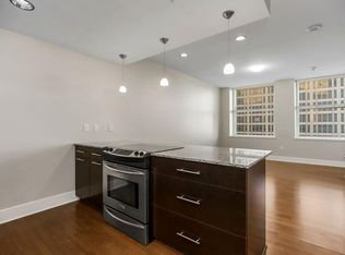 909 Walnut St APT 705, Kansas City, MO 64106