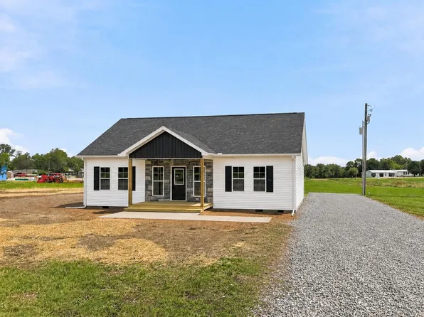 1305 Mercer Ave, Morganfield, KY 42437