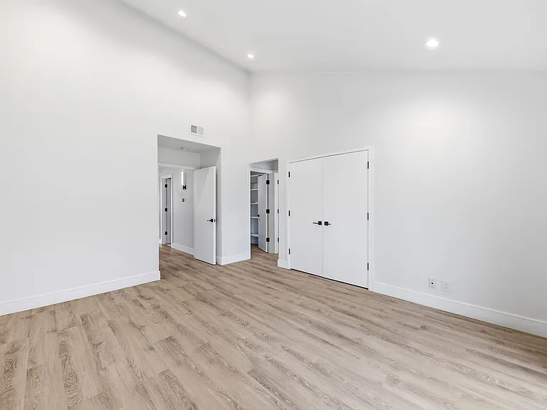 143 Ortega Ave — Photo 24