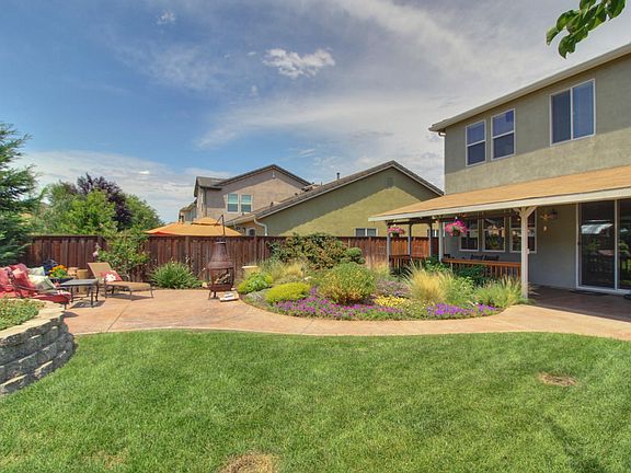5th image of 2436 Kinsella Way