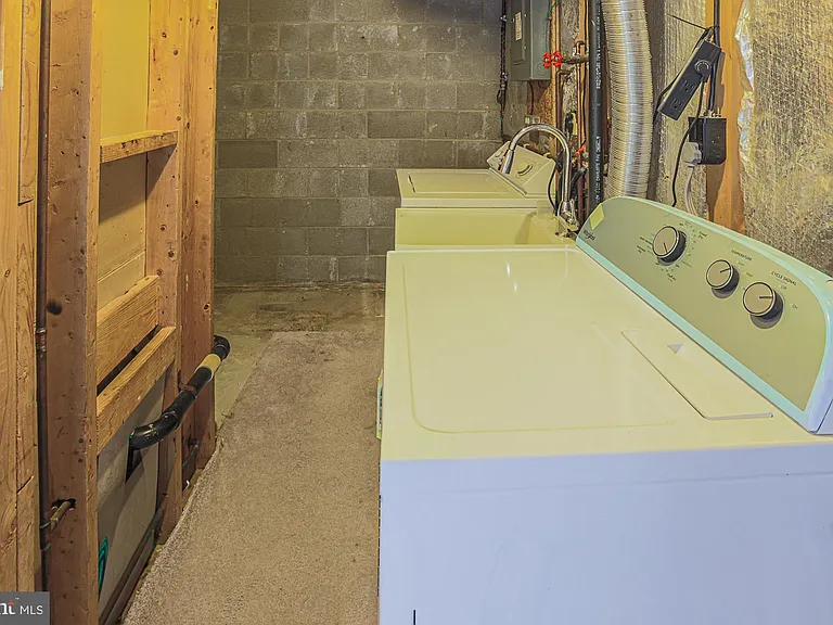 9 Stillwood Cir — Photo 17