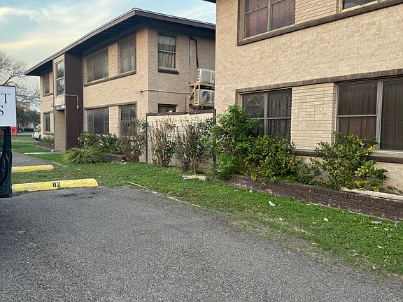2nd image of 501 S 4th St